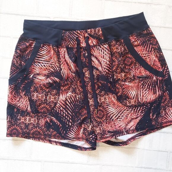 FREE 2 Sport Shorts M/L - Picture 4 of 9